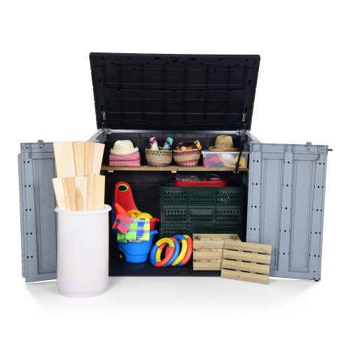 Outdoor Building Construction; Transport And Role Play 2-3yrs Area