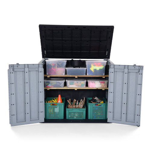 Outdoor Role Play & Small World Area 3-7yrs