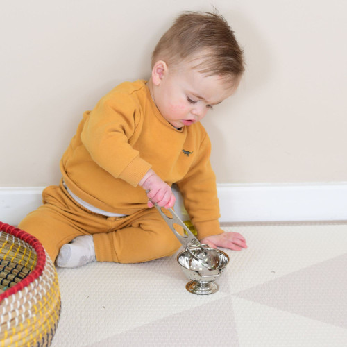 Metal Resource Treasure Basket